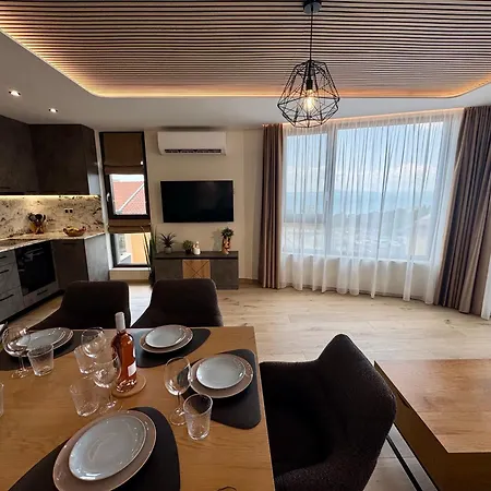 Elea 10 * Burgas